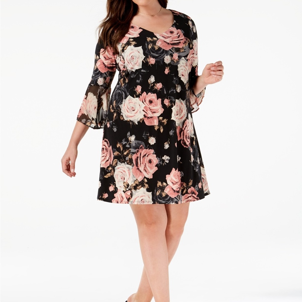 Rose Printed Bell-Sleeve Dress
